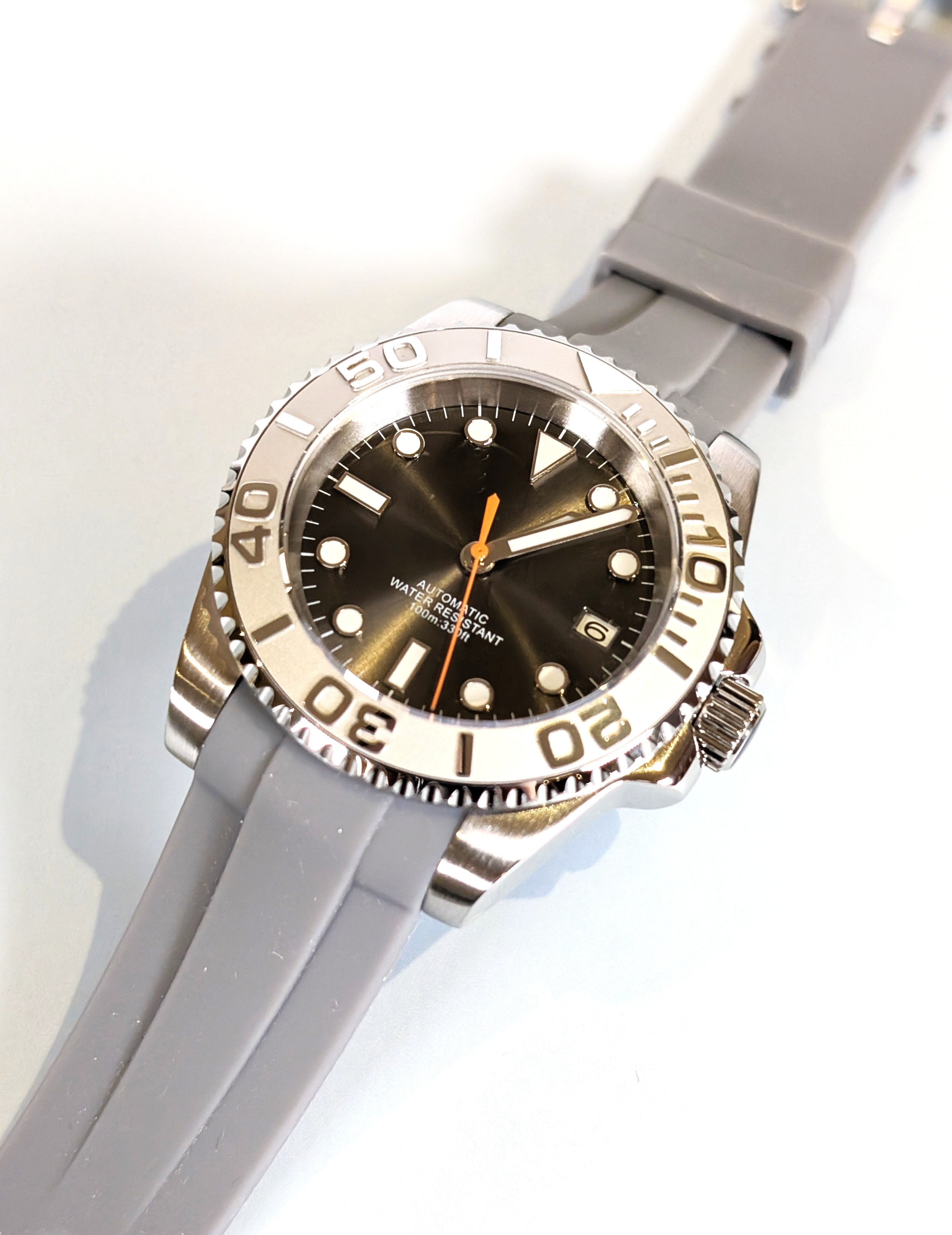 Seiko MOD Diver Grey 40mm Automatic