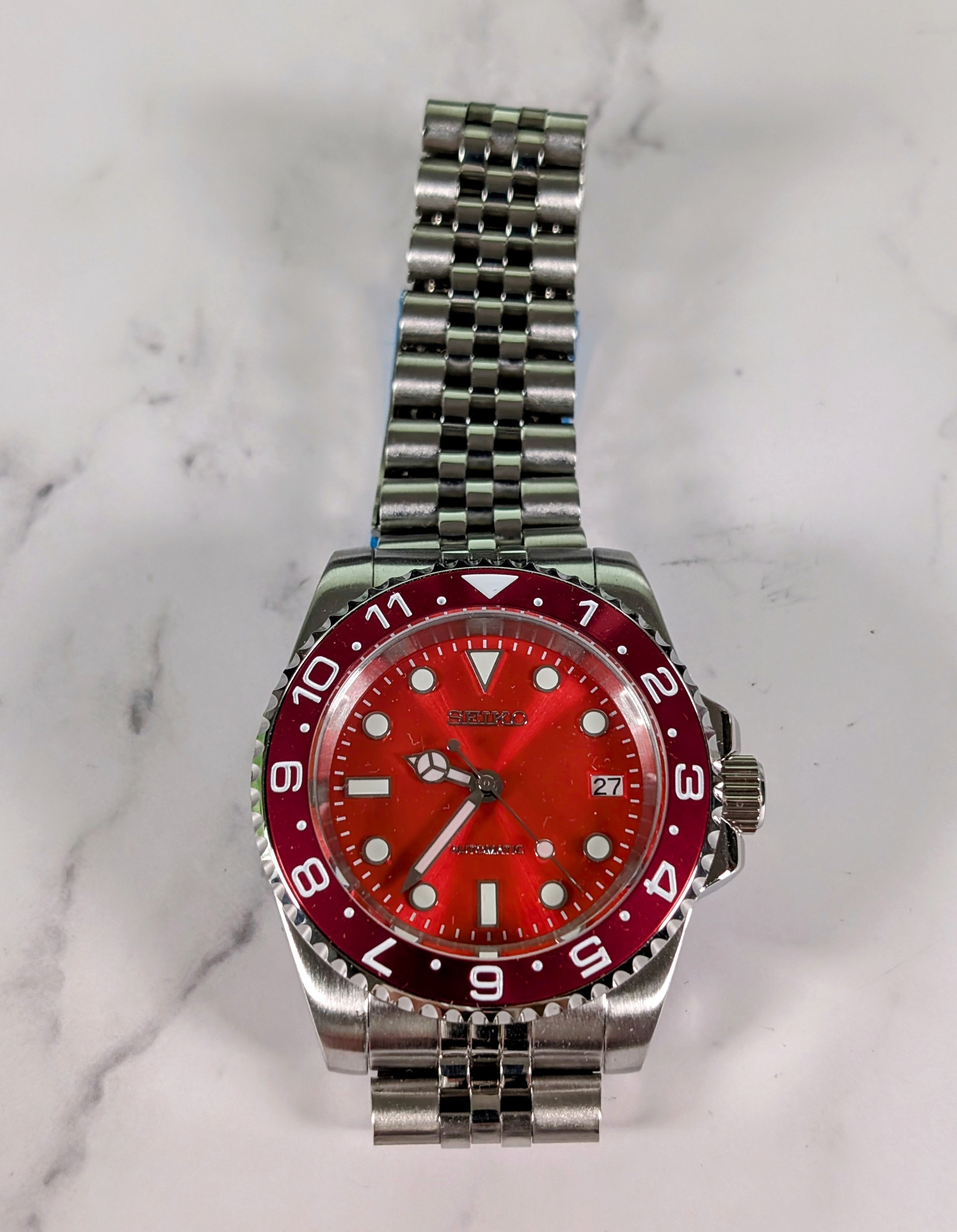Seiko MOD Diver Red 40mm Automatic