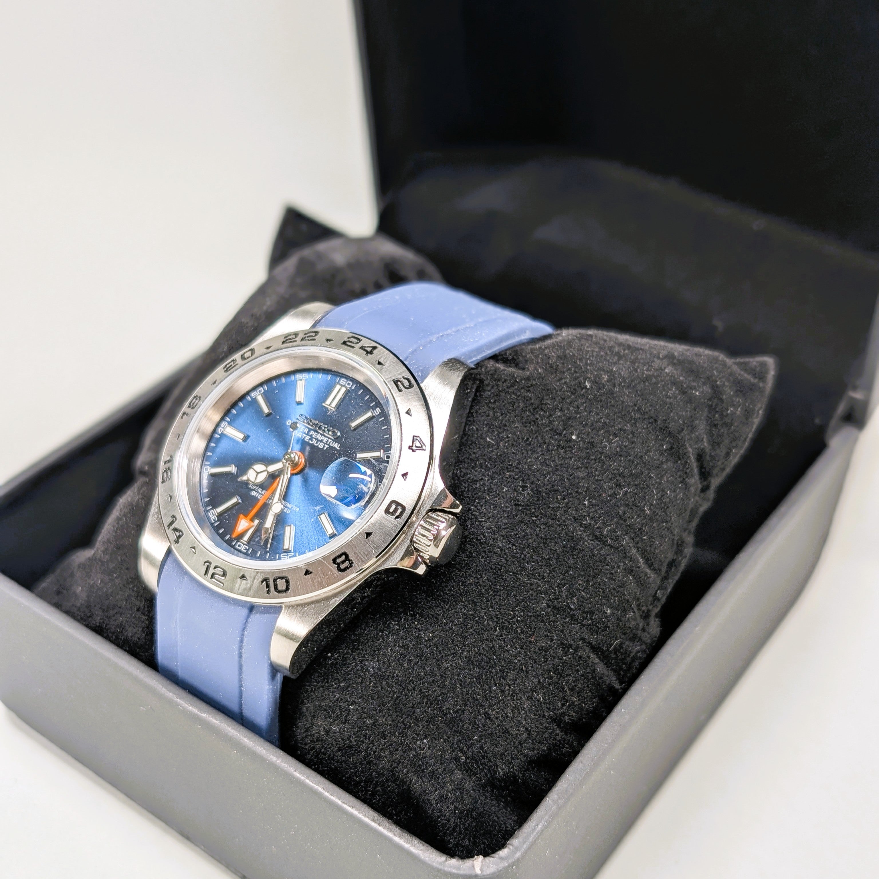 Seiko MOD GMT Explorer Blue 40mm Automatic