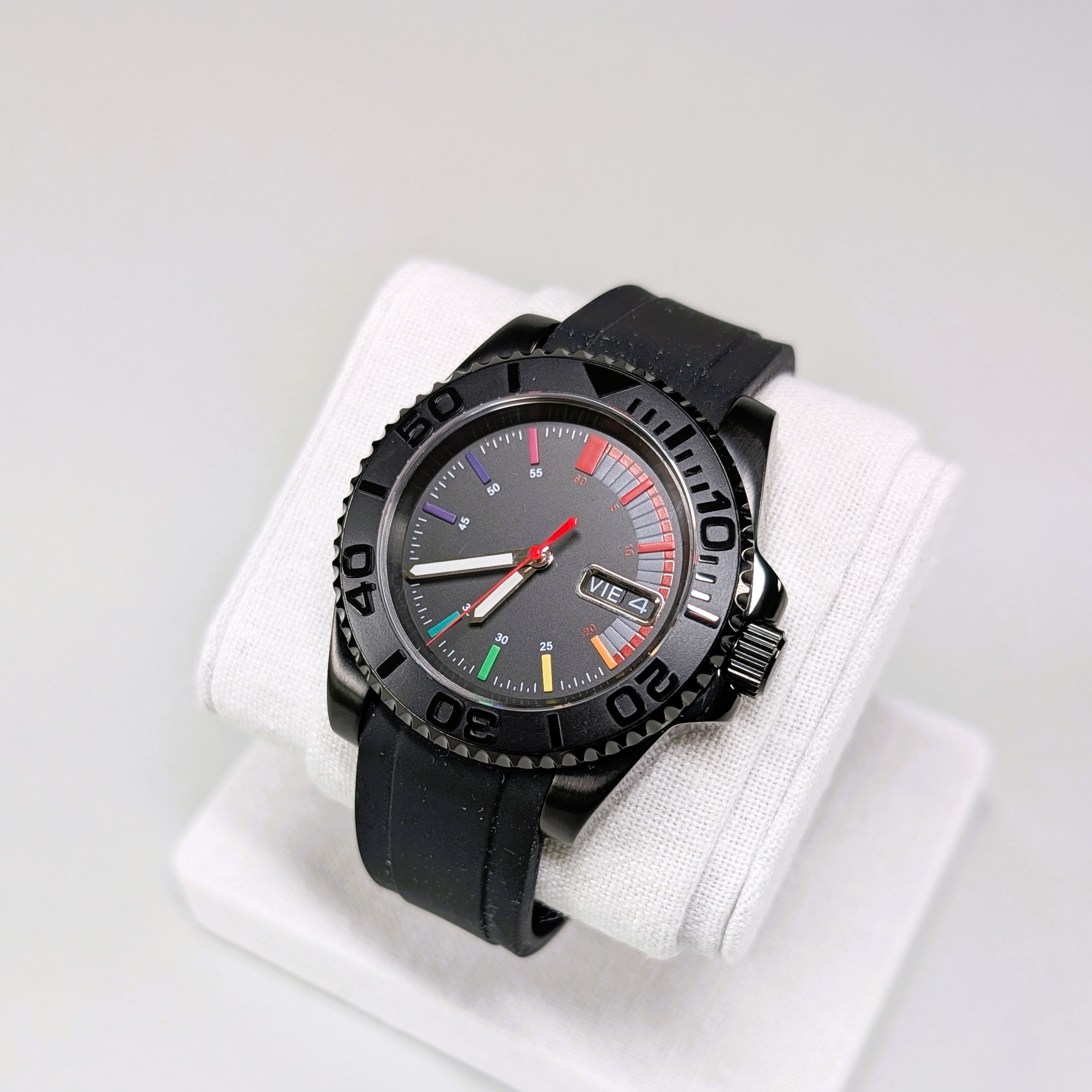 Seiko MOD Diver Rainbow 40mm Automatic