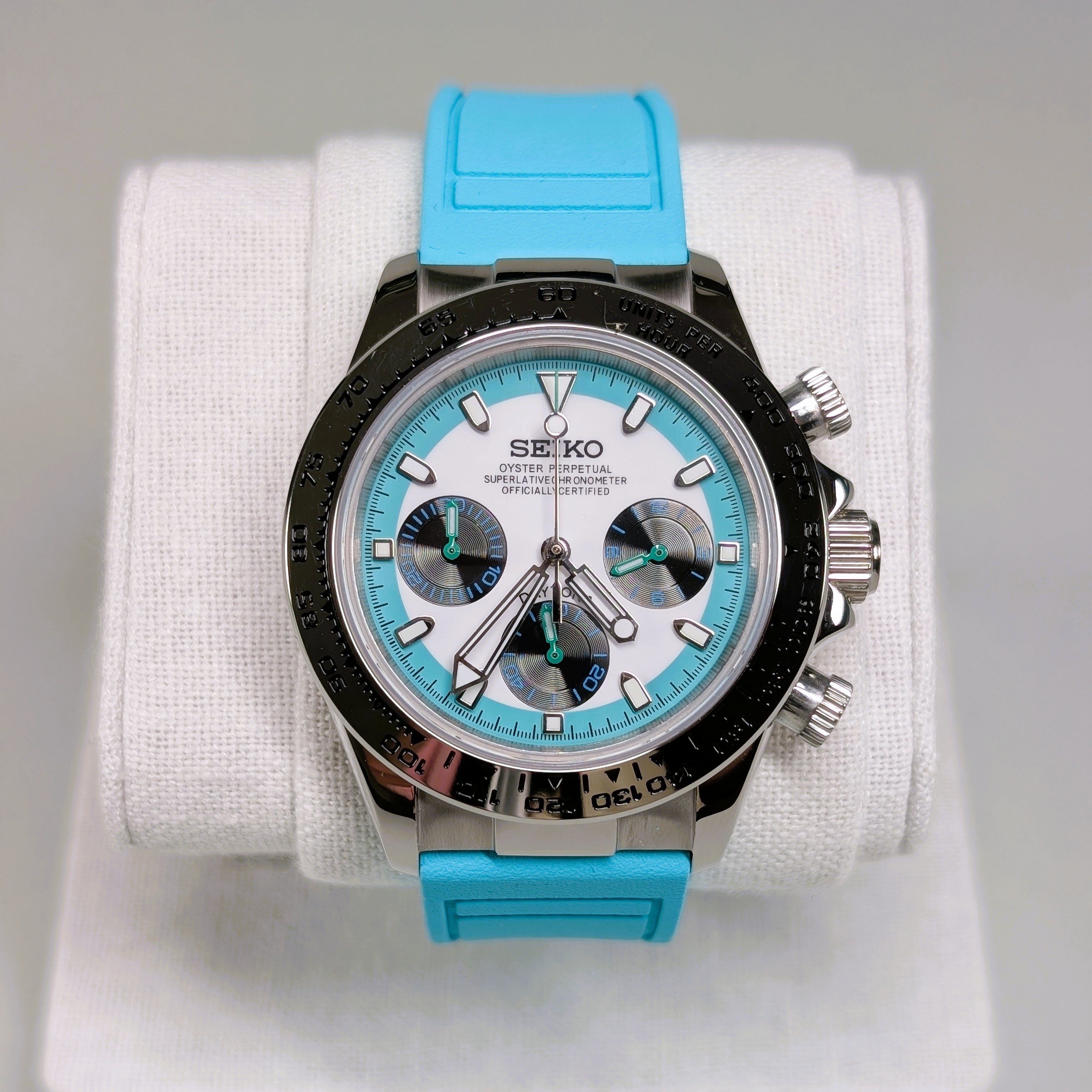 Seiko MOD Chronograph Mint Green 40mm