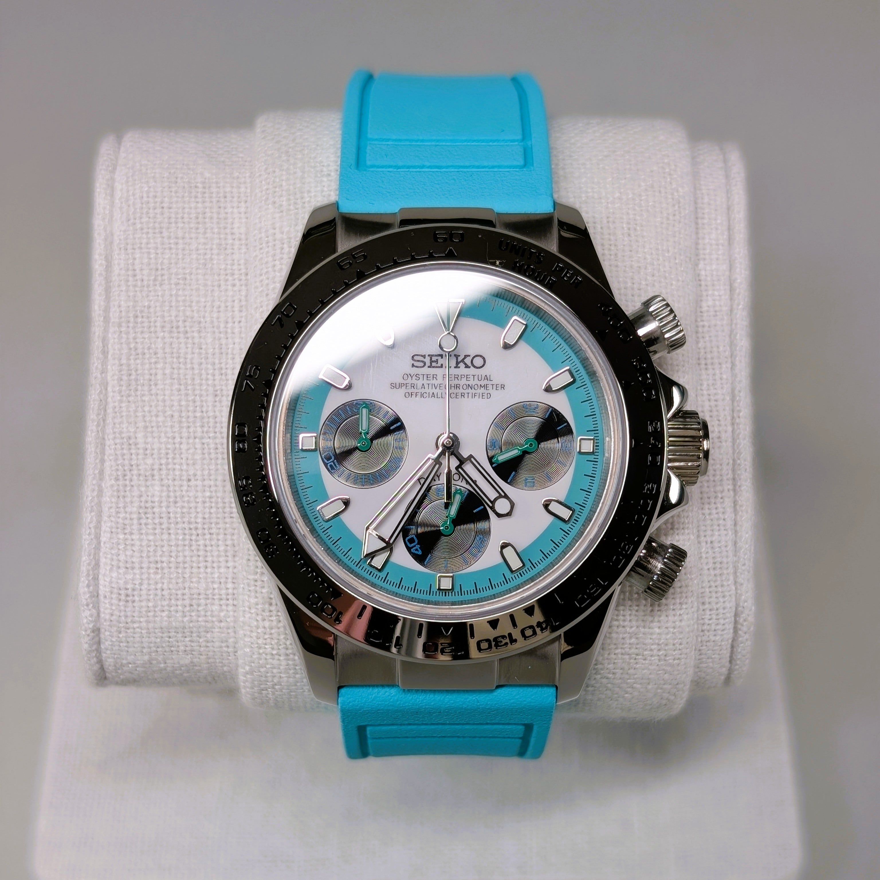 Seiko MOD Chronograph Mint Green 40mm