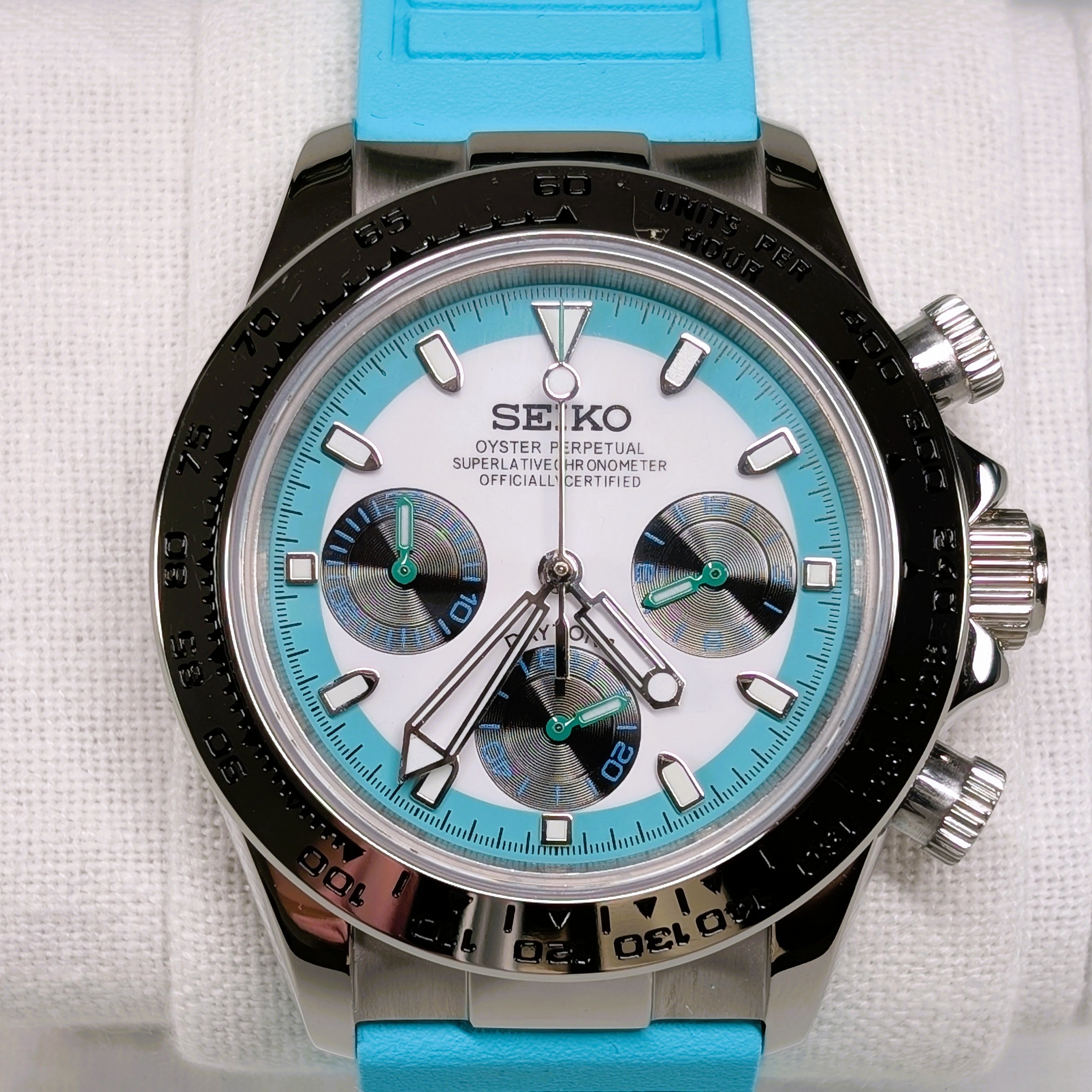 Seiko MOD Chronograph Mint Green 40mm