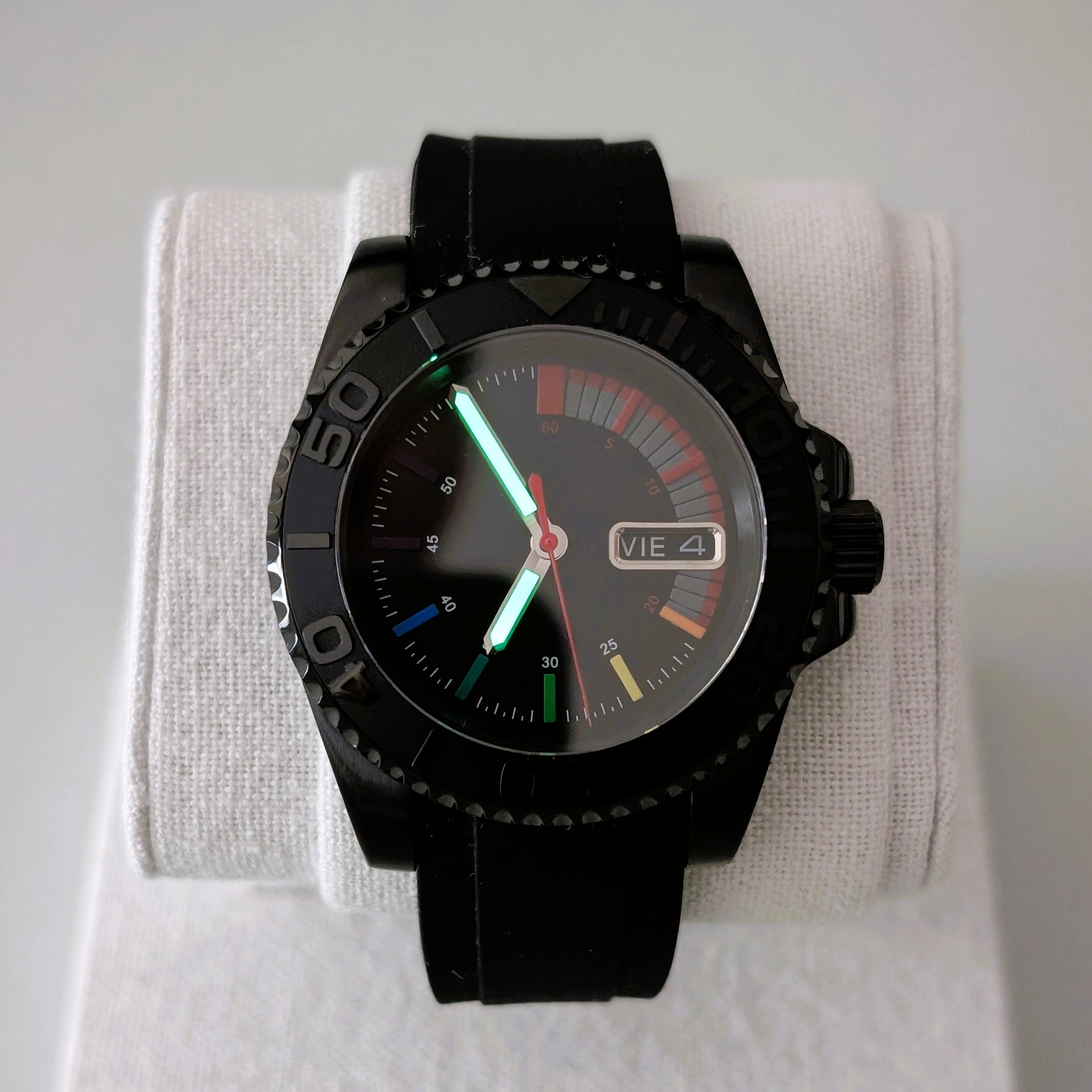 Seiko MOD Diver Rainbow 40mm Automatic