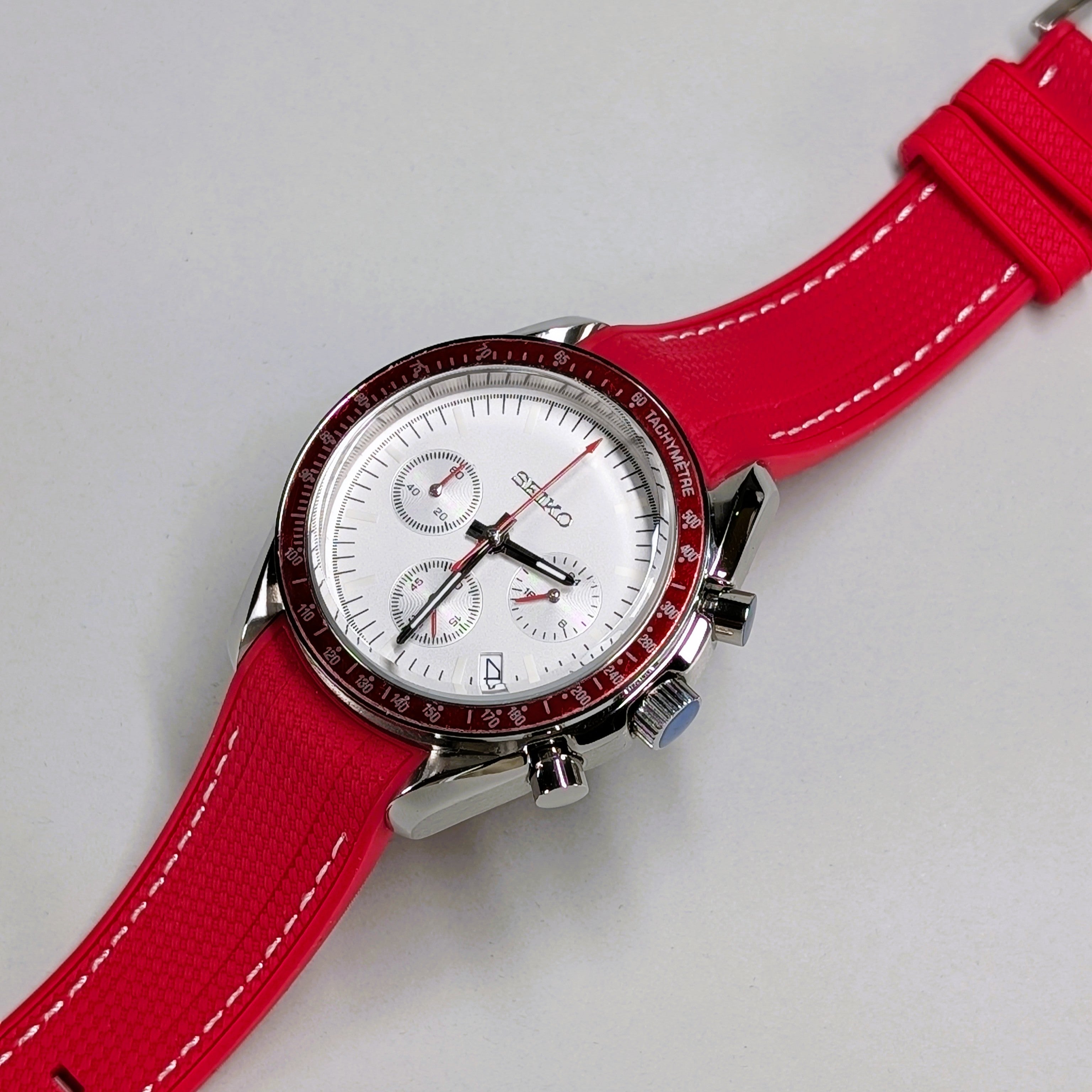 Seiko MOD Chronograph Red 40mm
