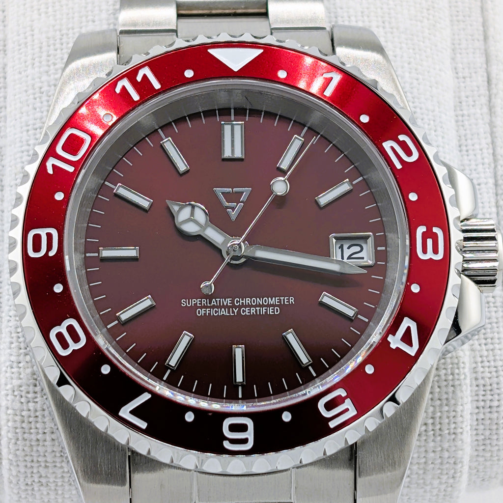 Diver Burgundy 40mm Automatic